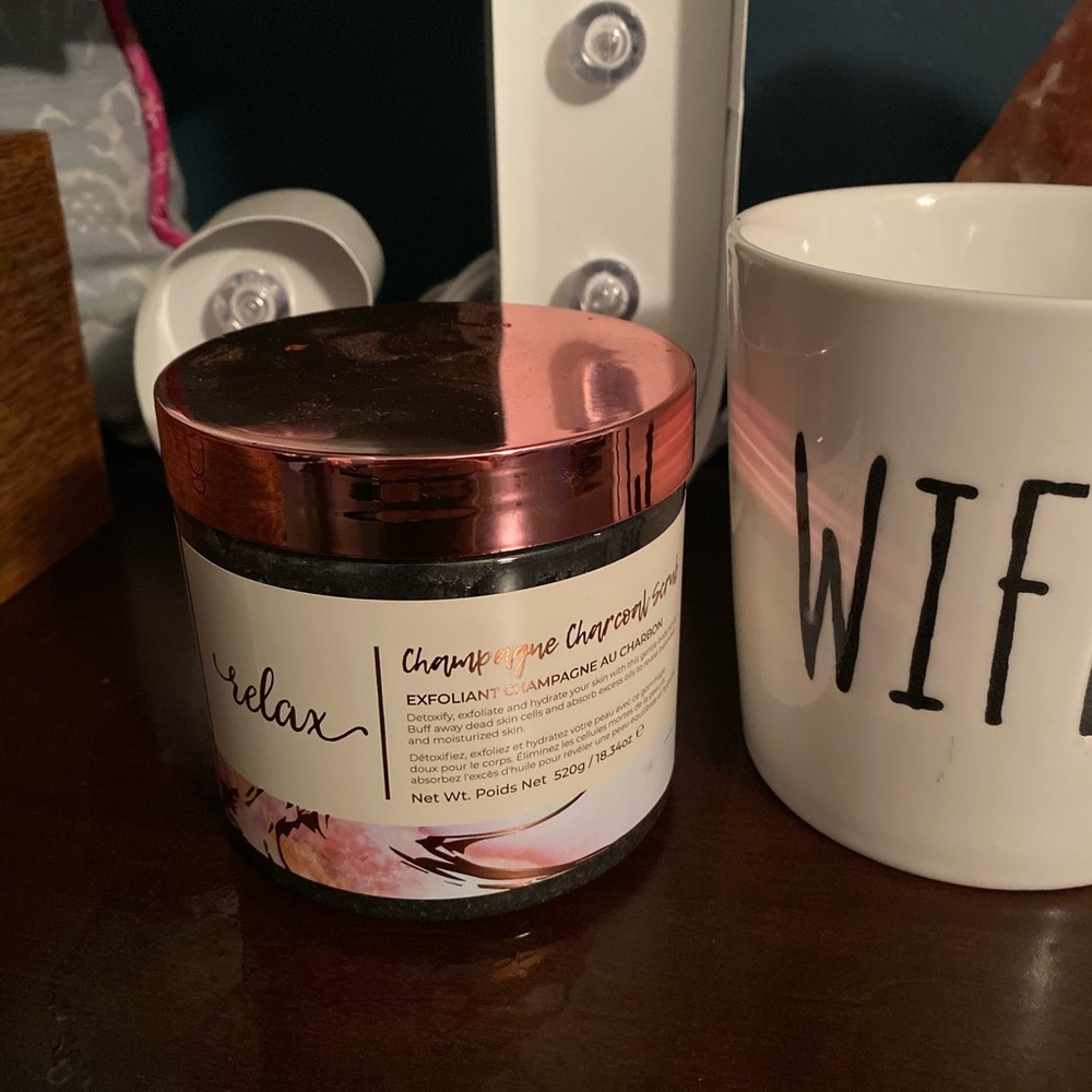 Champagne charcoal body scrub